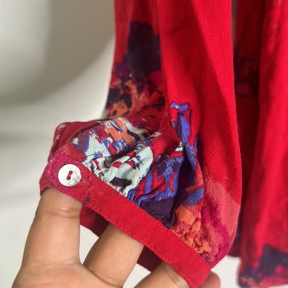 Free people red print button down size medium - Picture 7 of 12